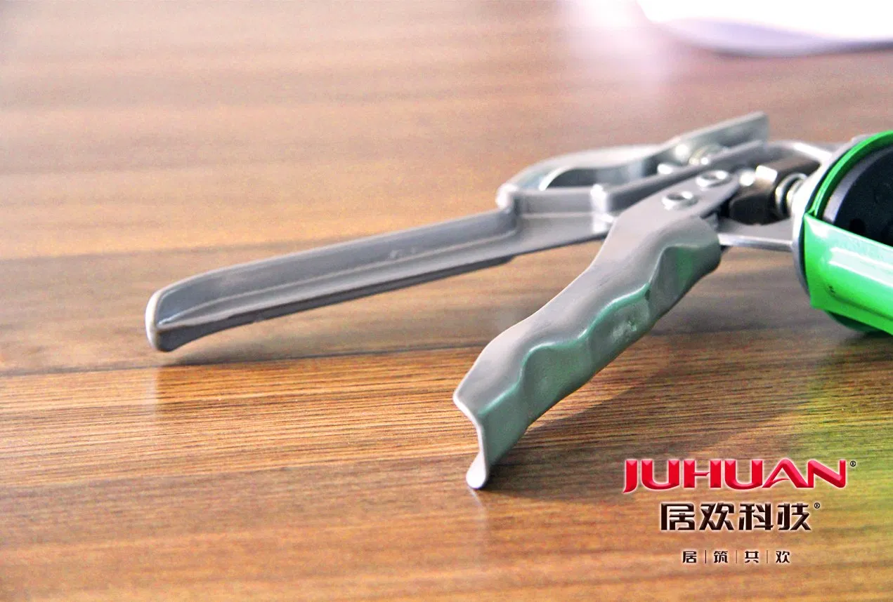 Silicone Caulking Gun to Fill Gap