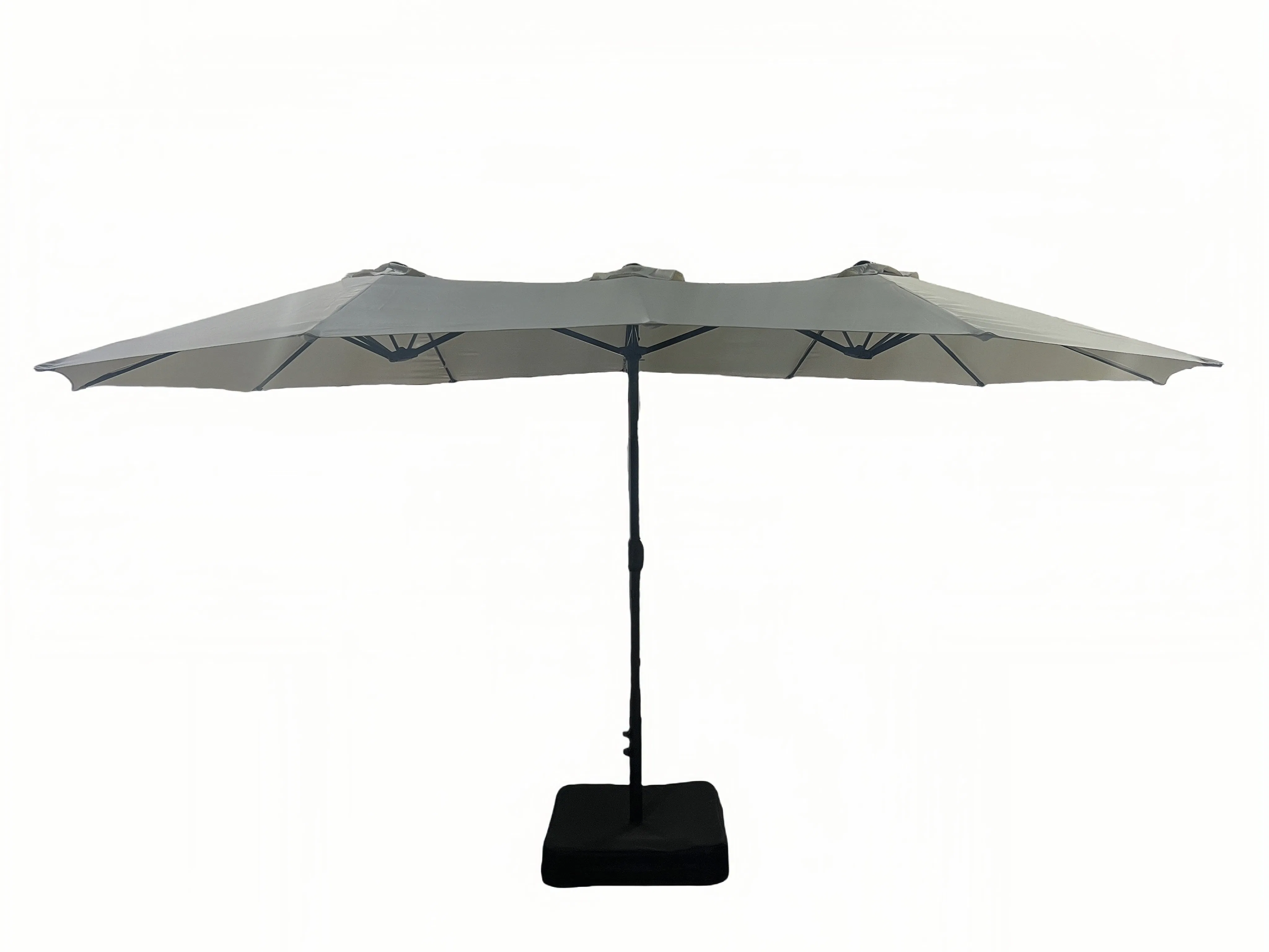 Большой садовый зонт с тремя куполами и основанием