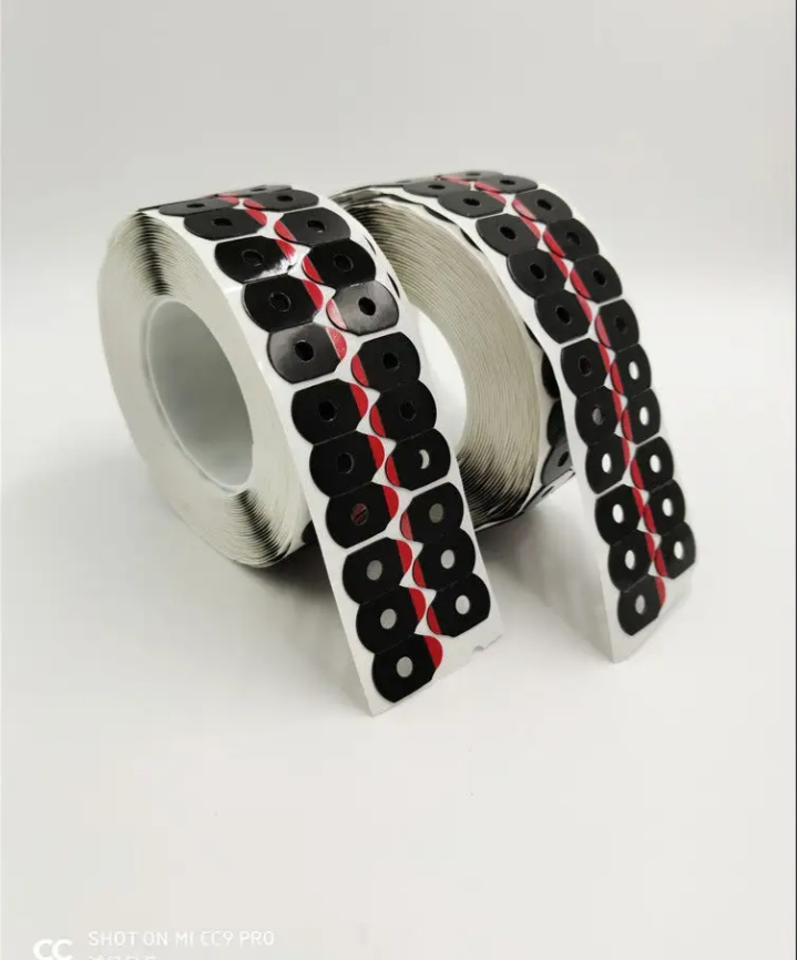 All Kinds of Lens Anti Slip Sticker, Lens Blocking Pads and Hydrophobic Blocking Pads Can Be Customized