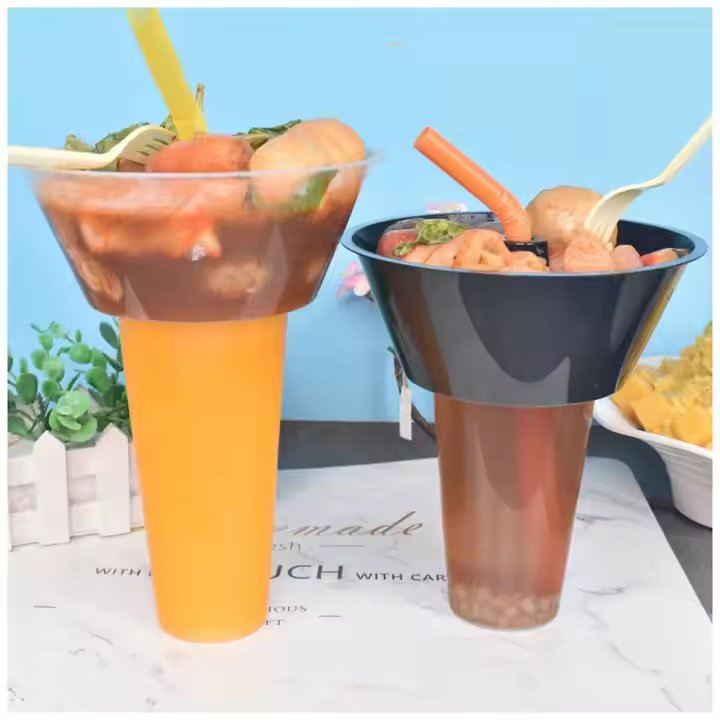 Стакан для напитков с держателем для закусок