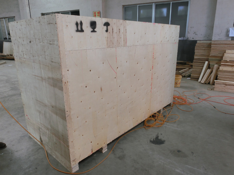 China Origin Sliding Table Panel Saw for Furniture Cutting by Sosn