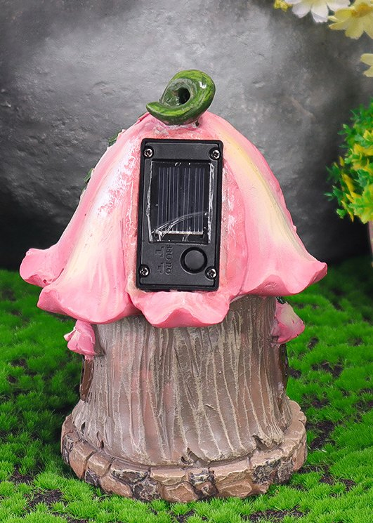 Garden Landscape Resin Mushroom Pink House with Solar Light Figurine