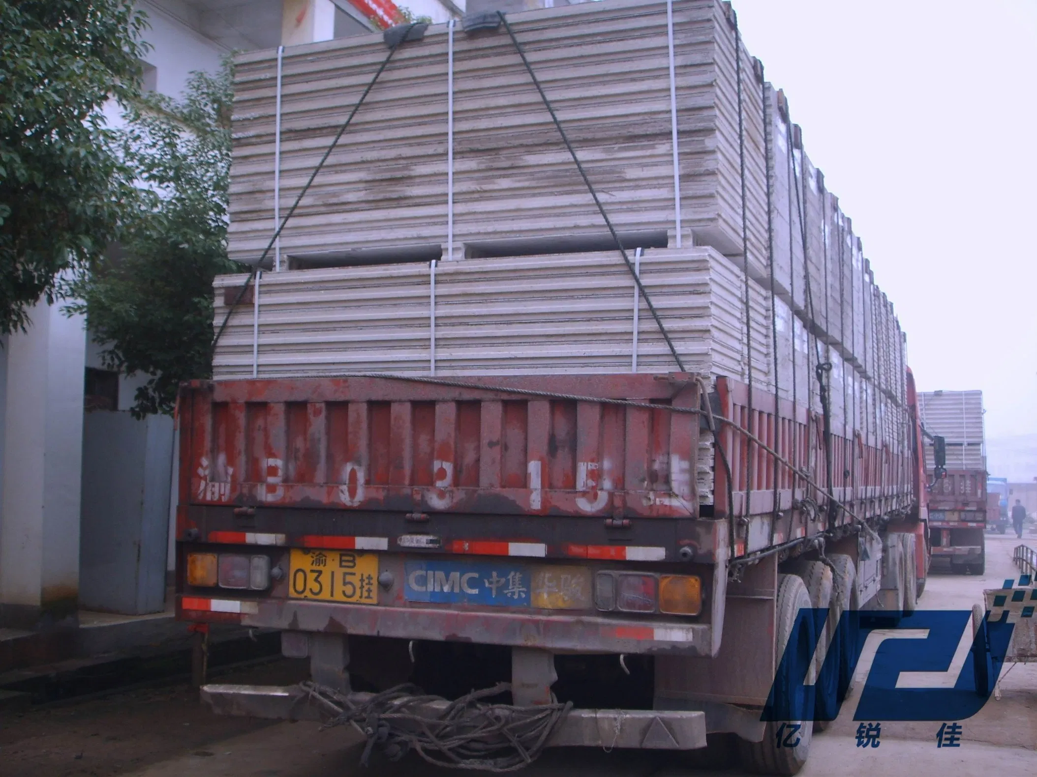 Cement Fiber Board Building Material Calcium Silicate Board Fit for Both Interior and Exterior Applications