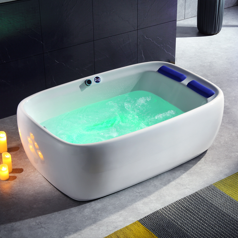 Акриловая ванна угловая белая с гидромассажем