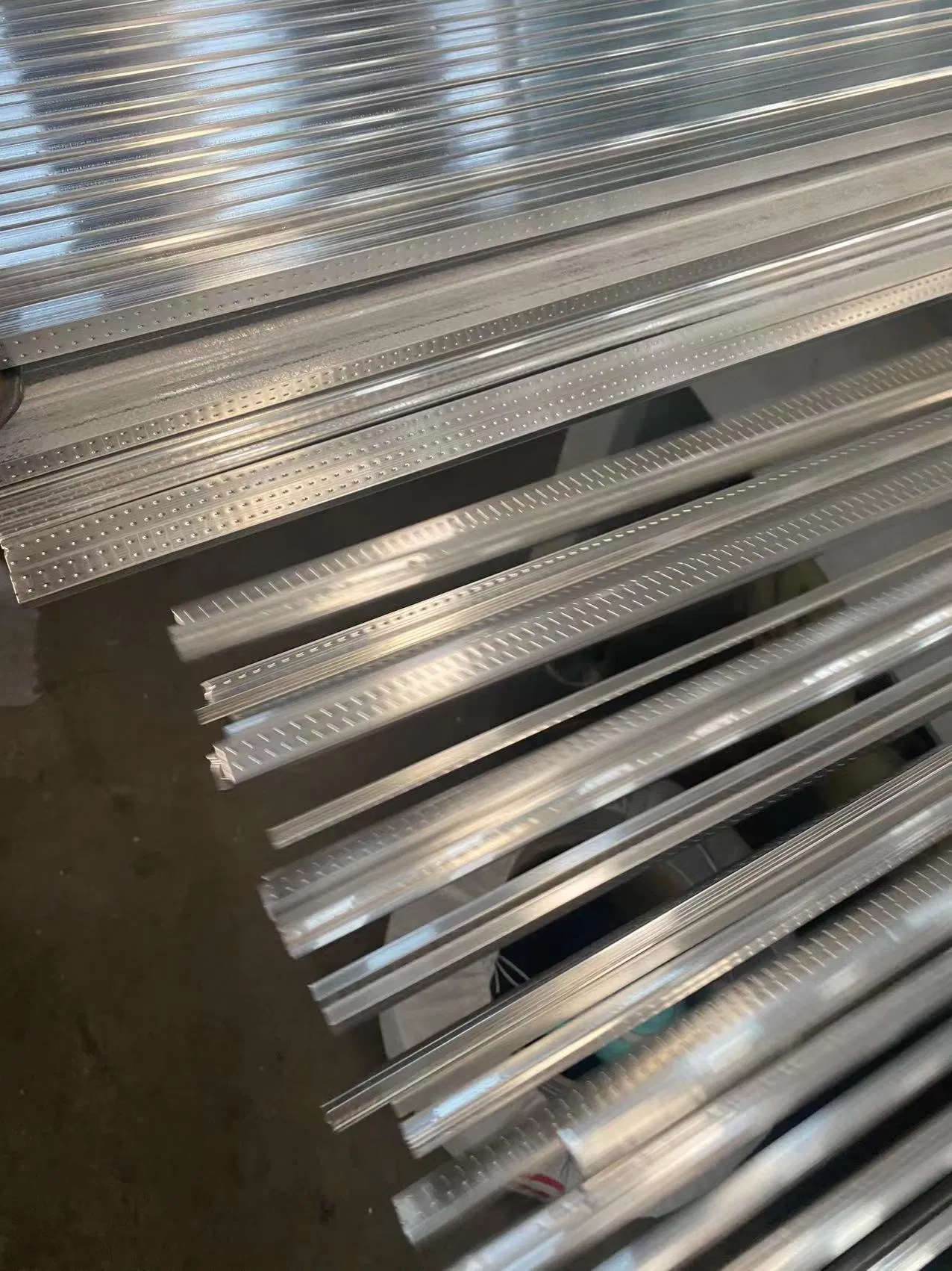 Hollow Glass Bending Spacer Bars