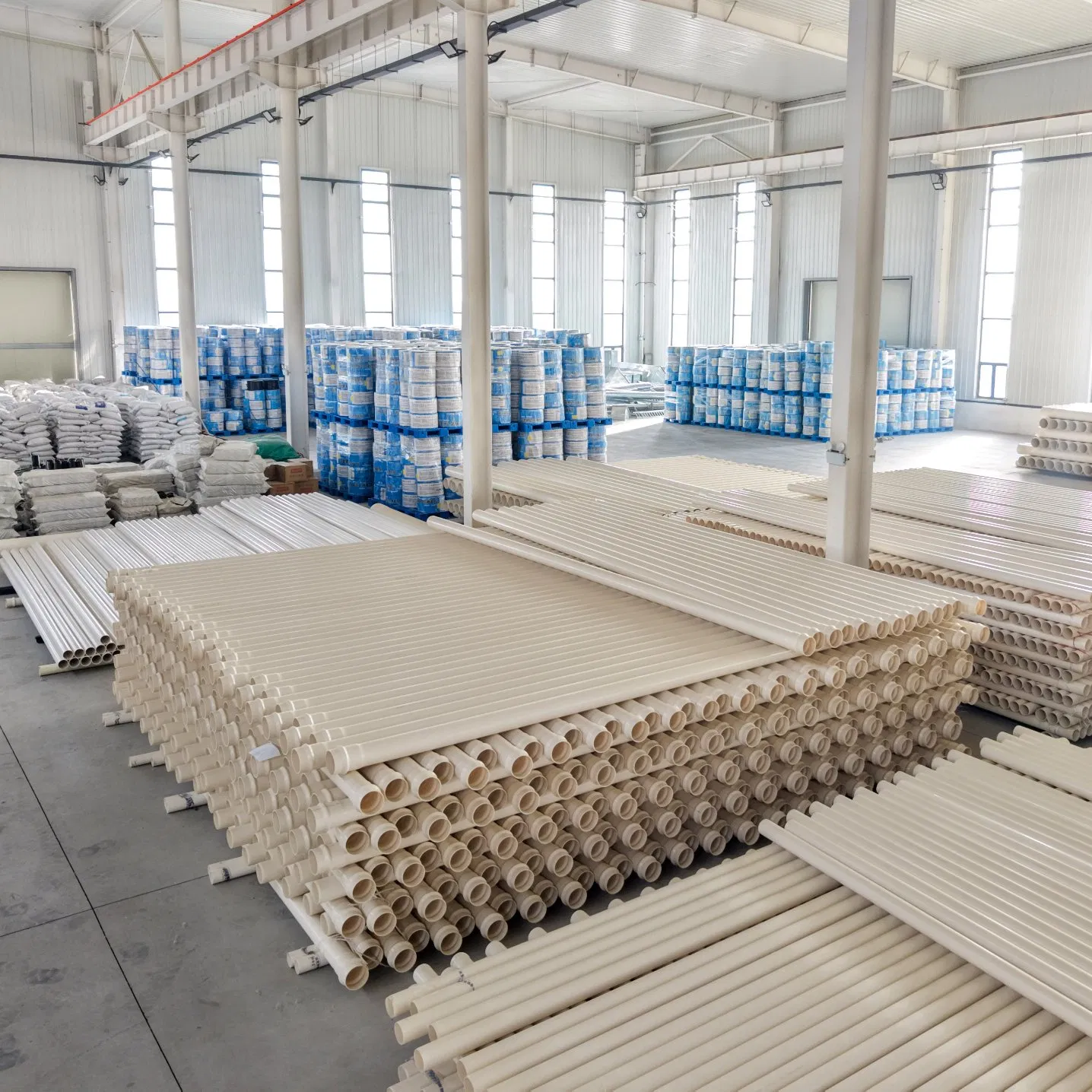 Серая ПВХ труба для водоснабжения, легкий монтаж