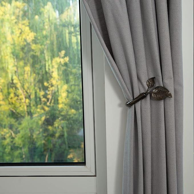Direct Selling Curtain Accessories Rods Metal Connector Bracket Curtain Rod with Complete Set