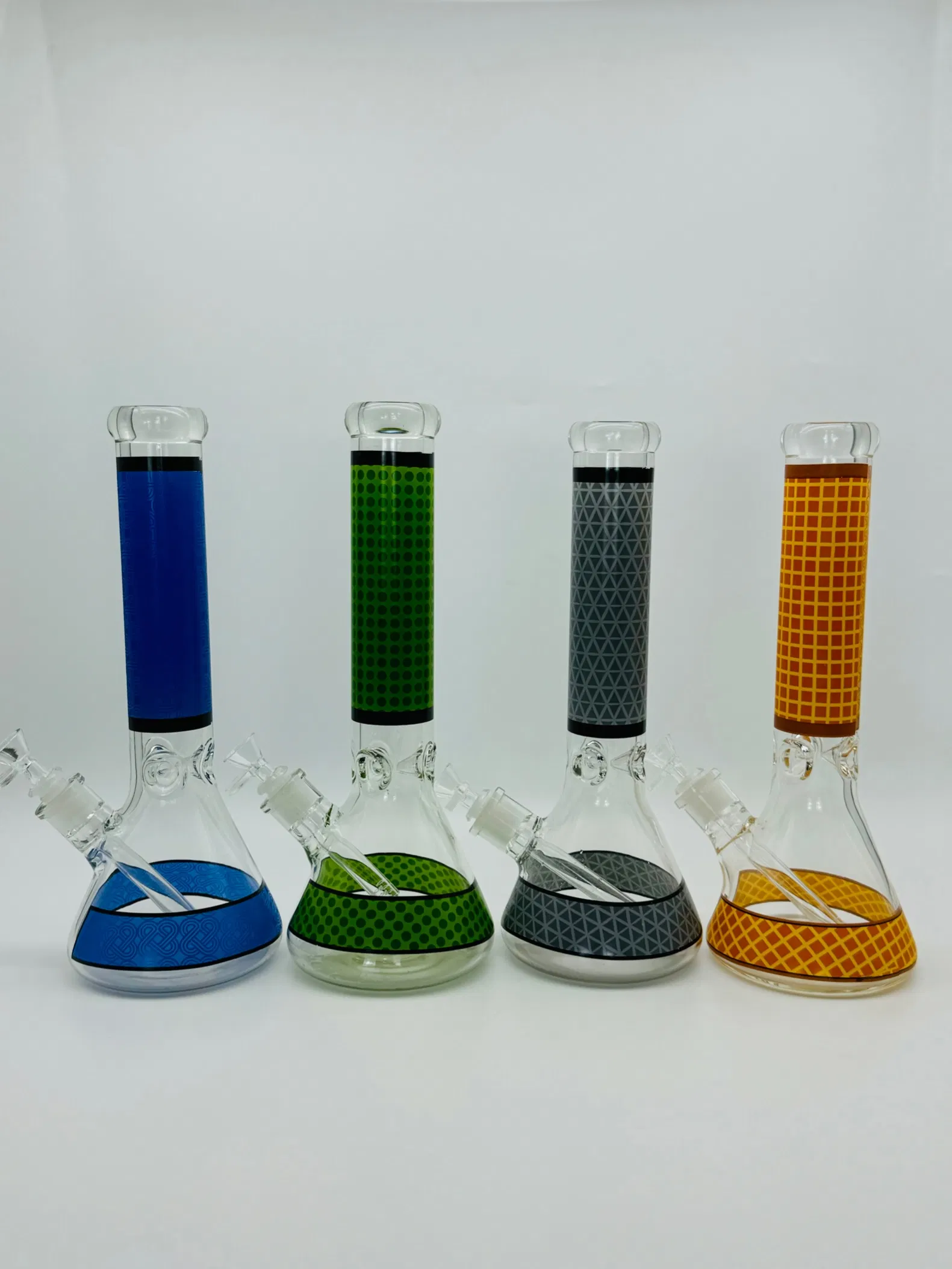 Hot Sales Premium Glass Water Pipe for Smooth Hits Gwp-056