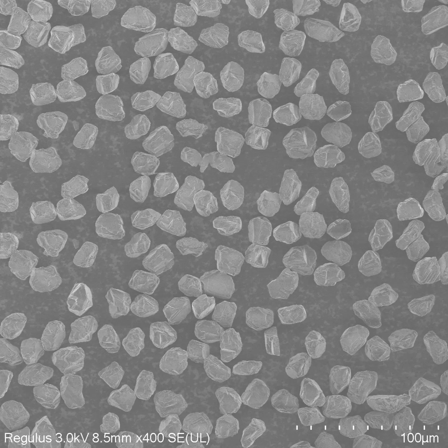 Полировальный порошок из синтетического алмаза