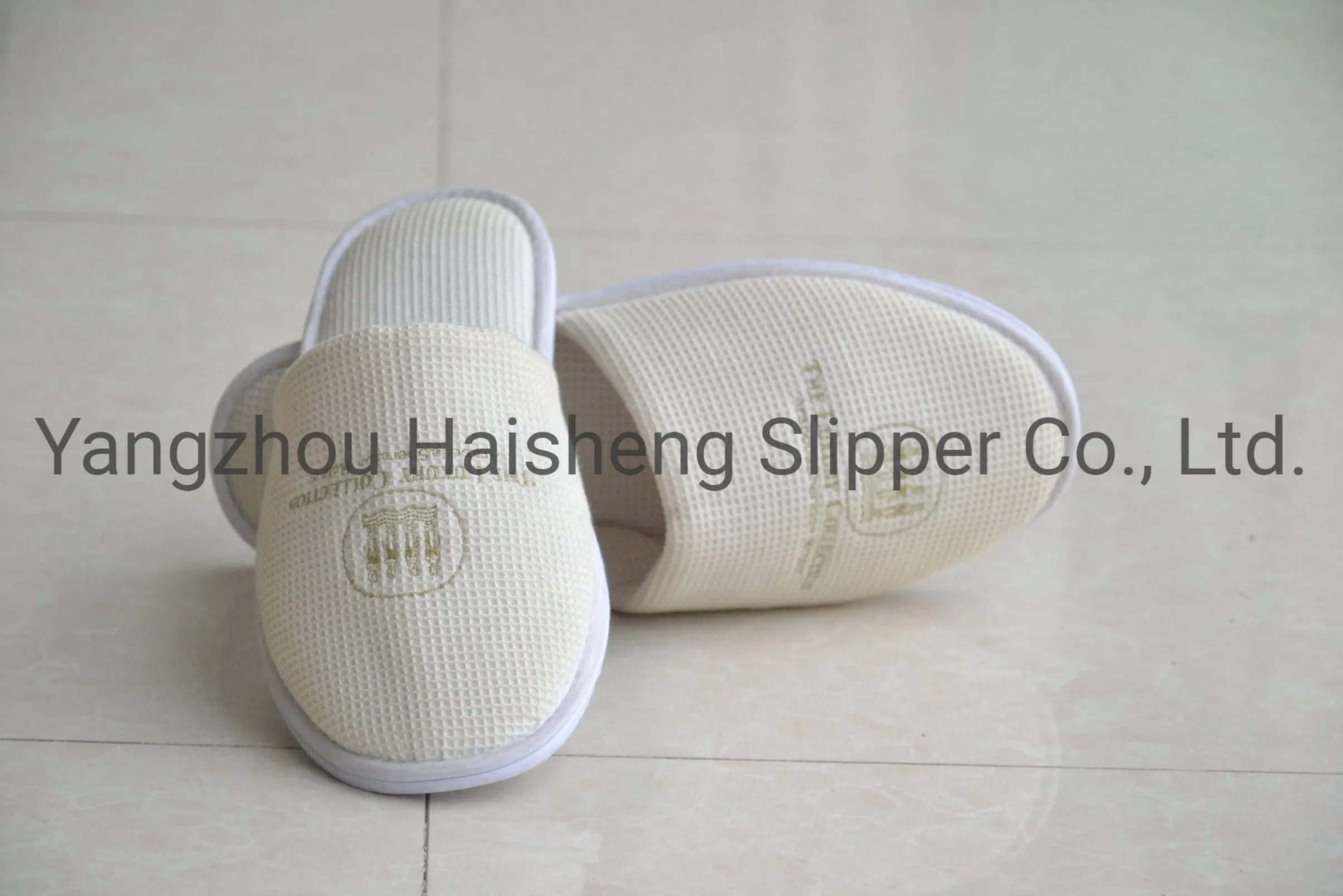 New Style Hotel Amenities Indoor Airline Slipper