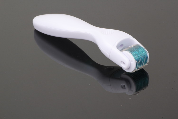 Дермароллер 600 игл для омоложения кожи