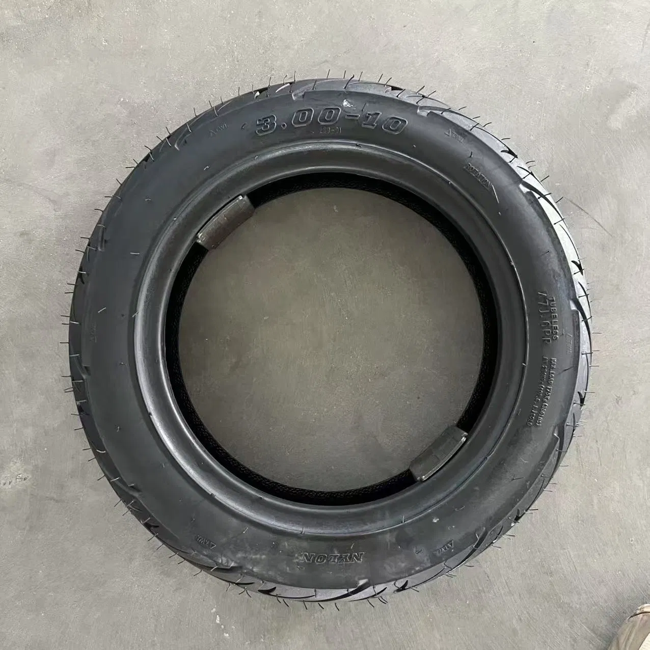 Scooter Tubeless Tire 3.00-10 Front Rear Motorcycle Moped 10 Inches Rim