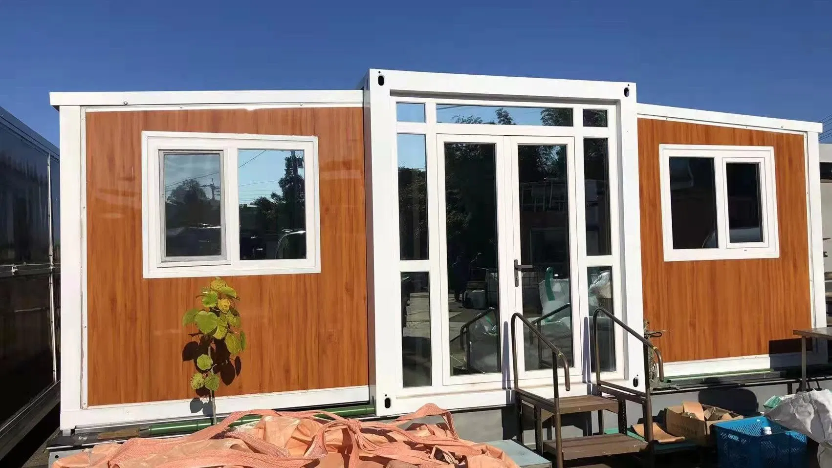 Expandable Foldable Container House Prefabricated Container 3 Bedrooms Container Homes 30FT Prefab Shipping Tiny House