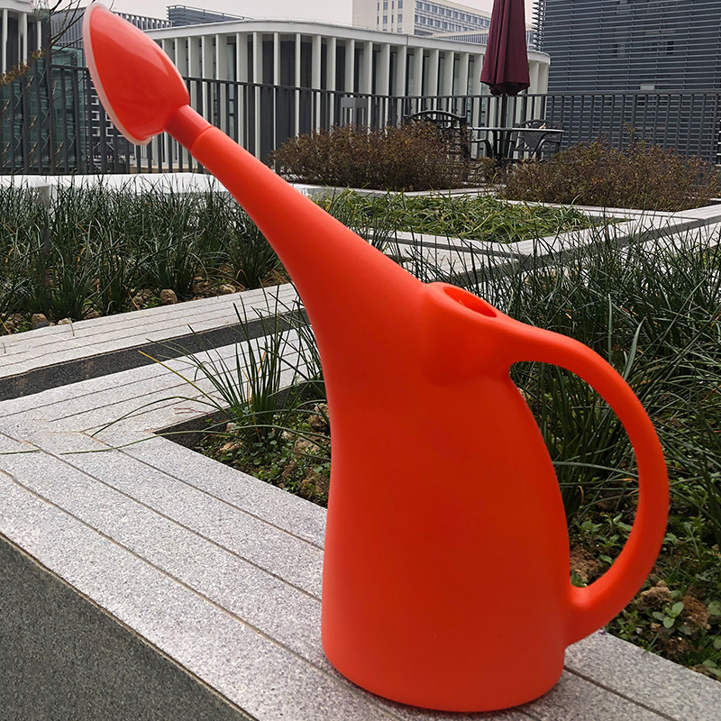 Long Mouth Plastic Watering Can 2L Gardening Tools Household Watering Pot