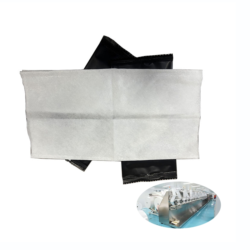 Convenient Individually Packaged Wet Wipes for Instant Hygiene