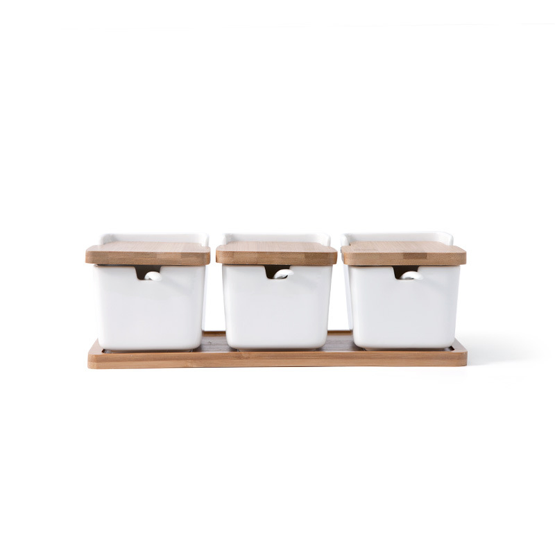 Hot Selling Japanese Household Ceramic Seasoning Jar Bottle Seasoning Jar Set