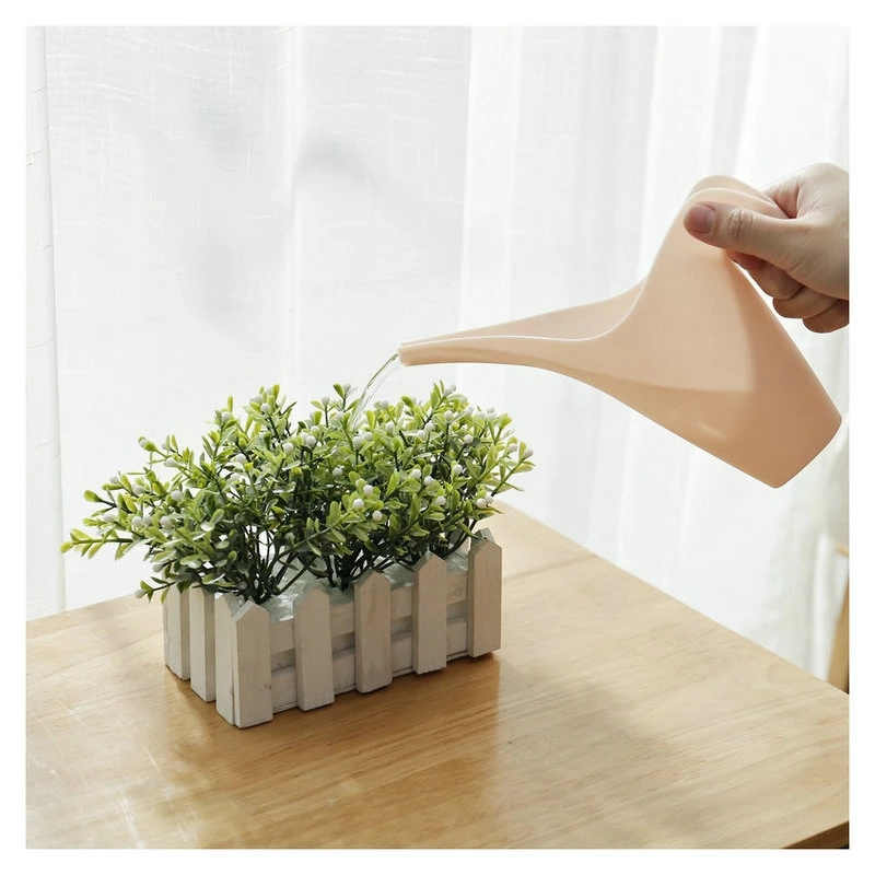 Plastic Pouring Water Bottle with Pointed Mouth and Long Mouth Home Flower Potted Watering Watering Can Gardening Watering Tool
