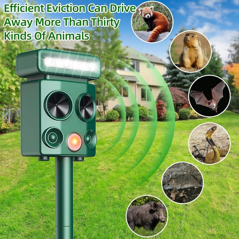 Solar Ultrasonic Deer Deterrent Motion Detection LED Strobe Light Control Outdoor Dog Yard Pest Control Animal Repellent Traps
