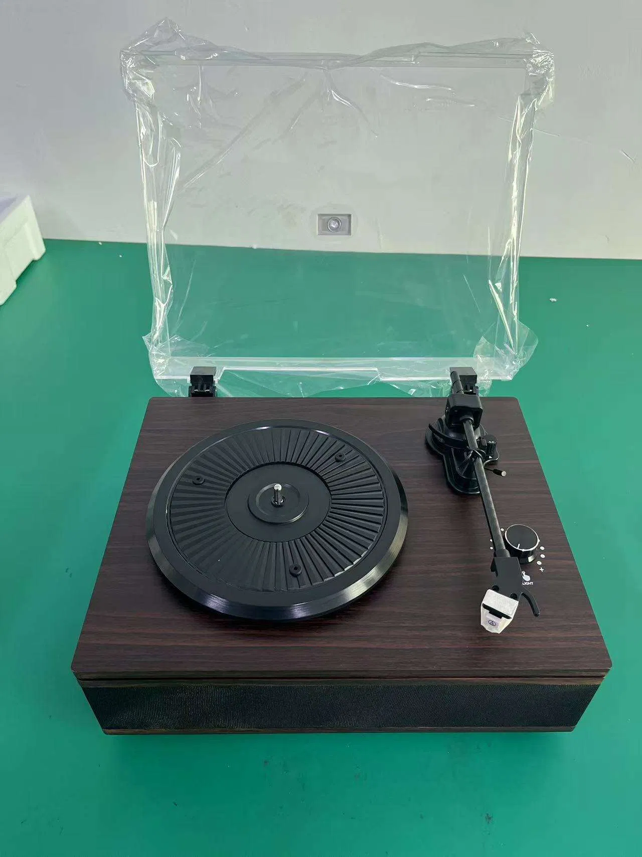 Магнитный проигрыватель винила с Bluetooth, 33/45 об/мин