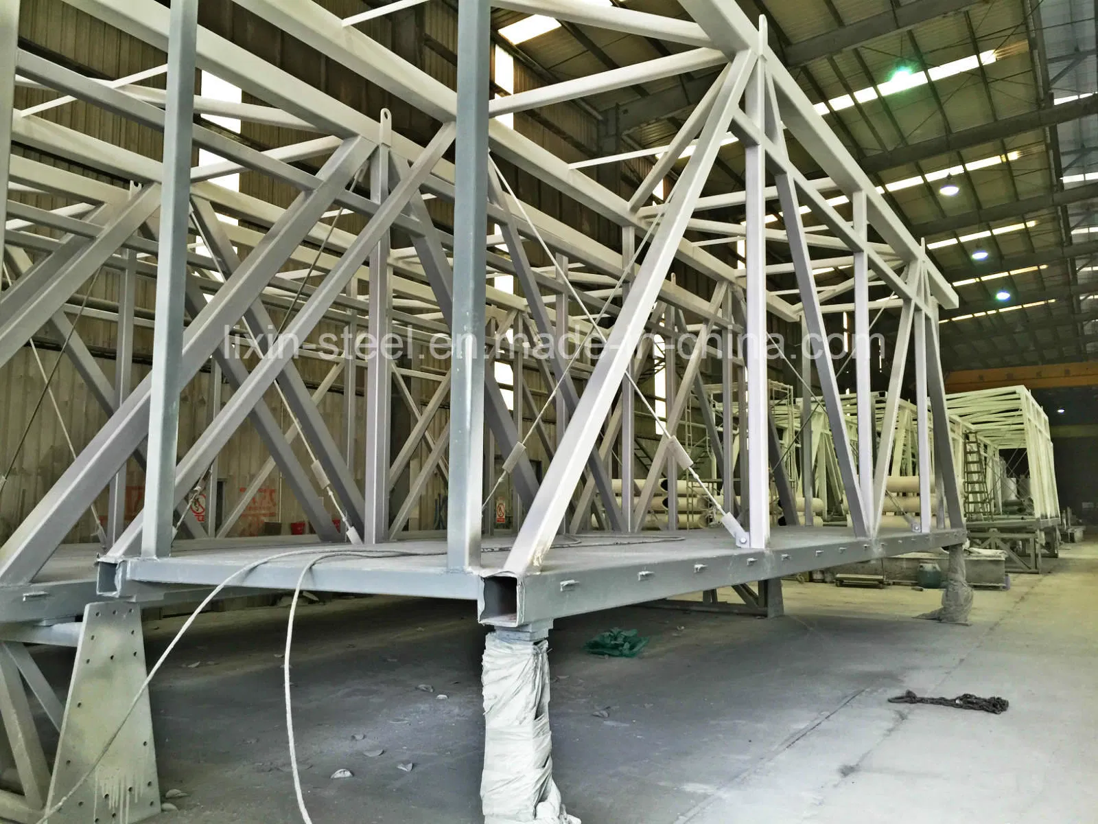 Modular Building Steel Structure Air Bridge with Square Tube Steel Frame