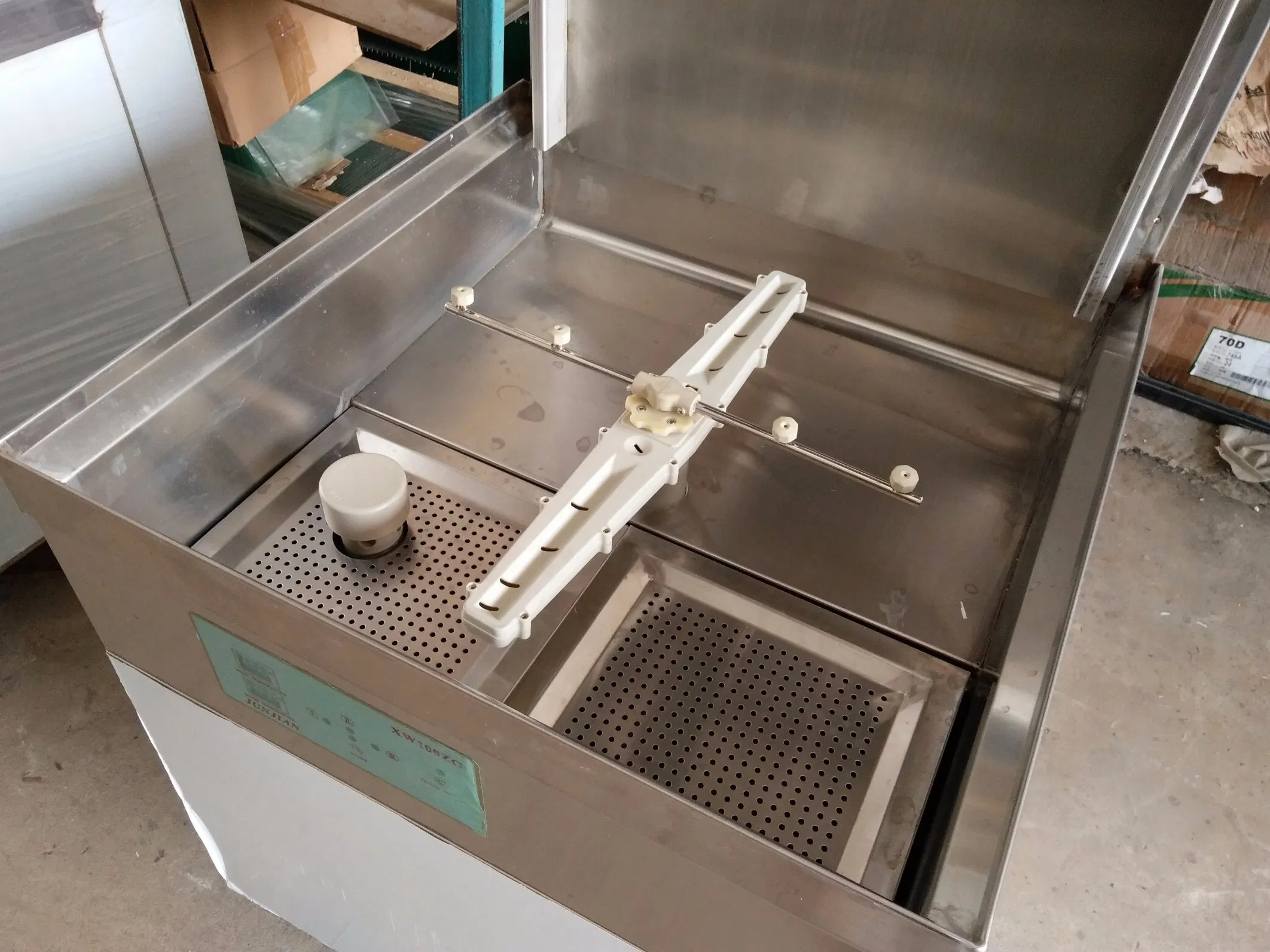 High Capacity Commercial Automatic Dish Washing Machine for Washing Dishes