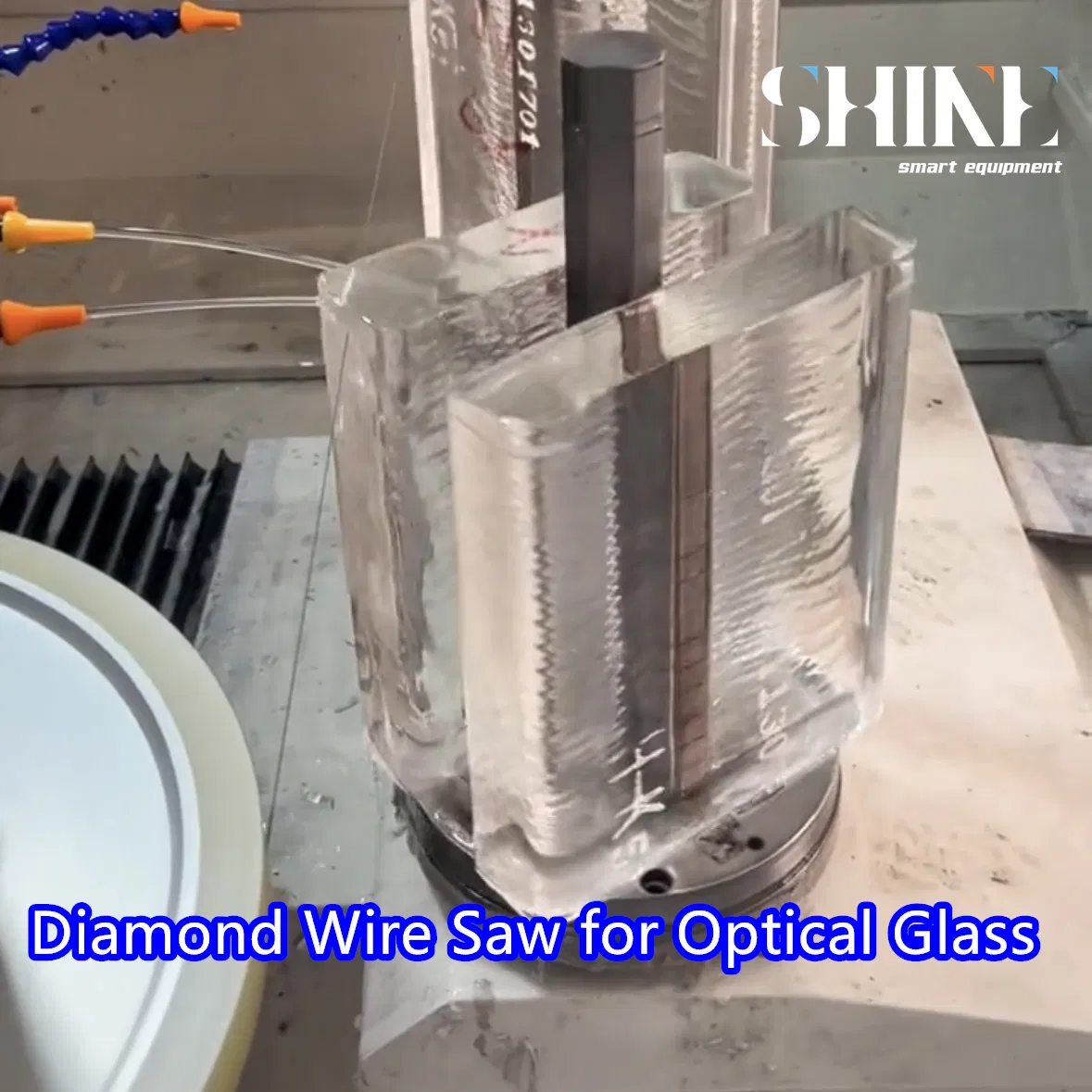 Компактная алмазно-проволочная пила для оптического стекла