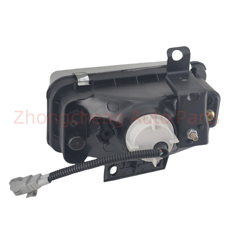 Противотуманная фара для грузовика Isuzu, 24V