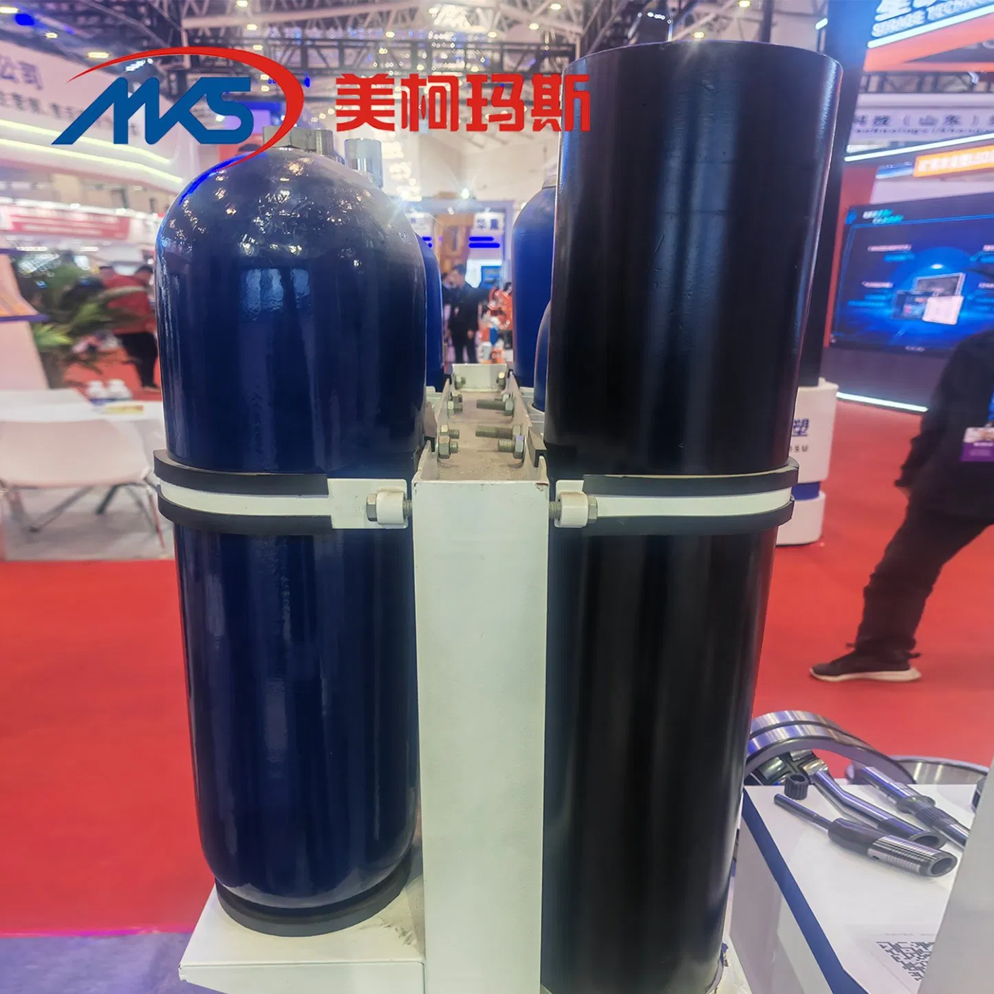 Гидравлический аккумулятор 8R-2601, 8R-2971, 8R-3585 для экскаватора