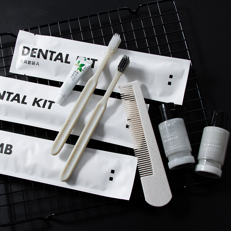 Custom Logo Star Disposable Hotel Amenities Bathroom Kit with Shampoo Soap Toothbrush Shower Gel-for Travel or Room Supplies
