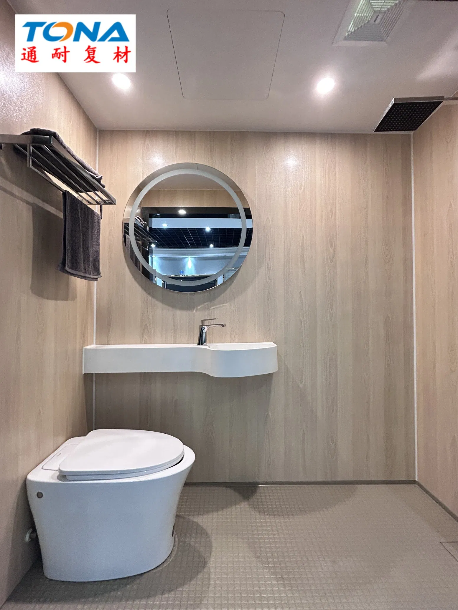 Accessories Prefabricated Furniture Efficient Drainage Space Saving Custom SMC Bathroom