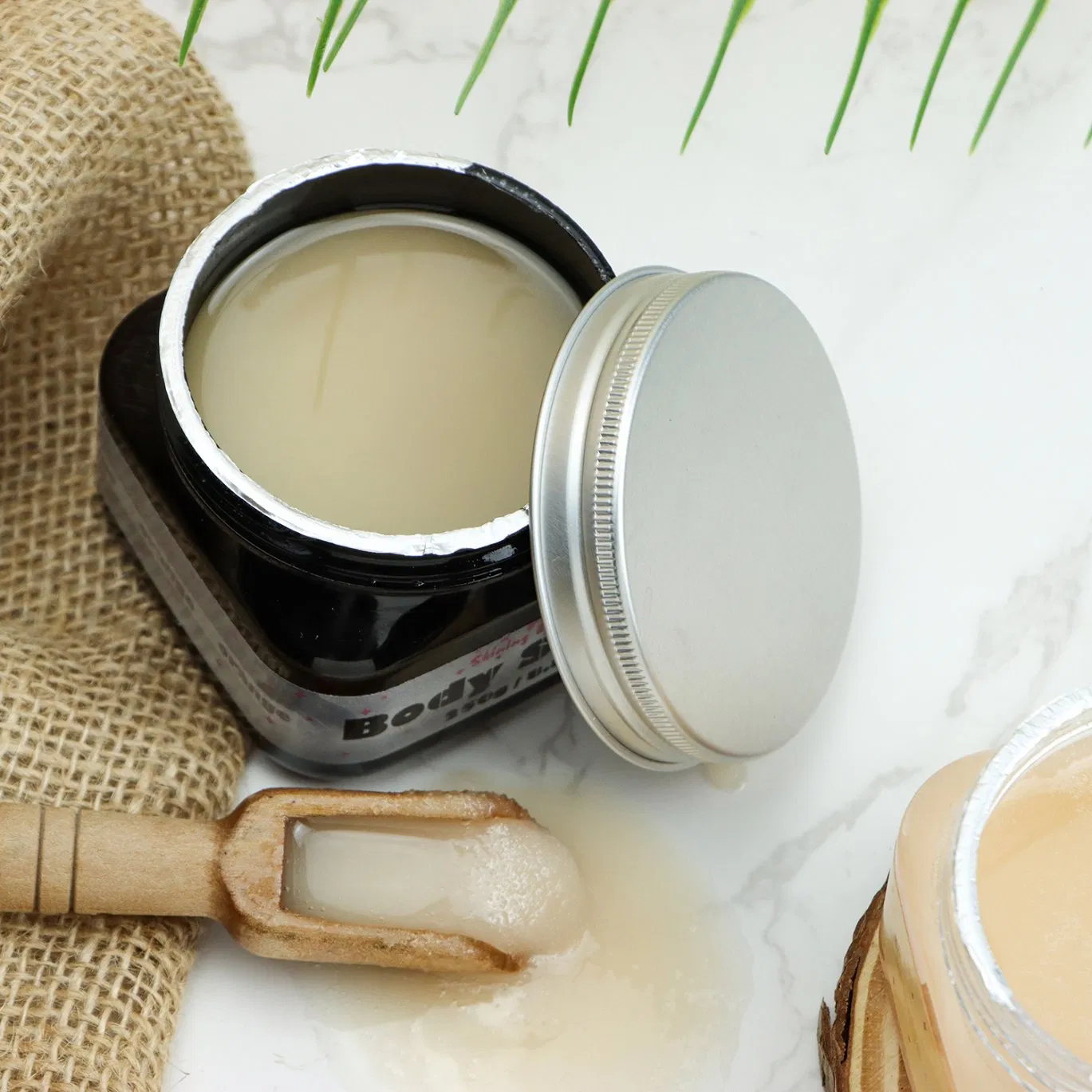 Wholesale Brightening Exfoliating Vegan Bath Wash Body Face Scrubs