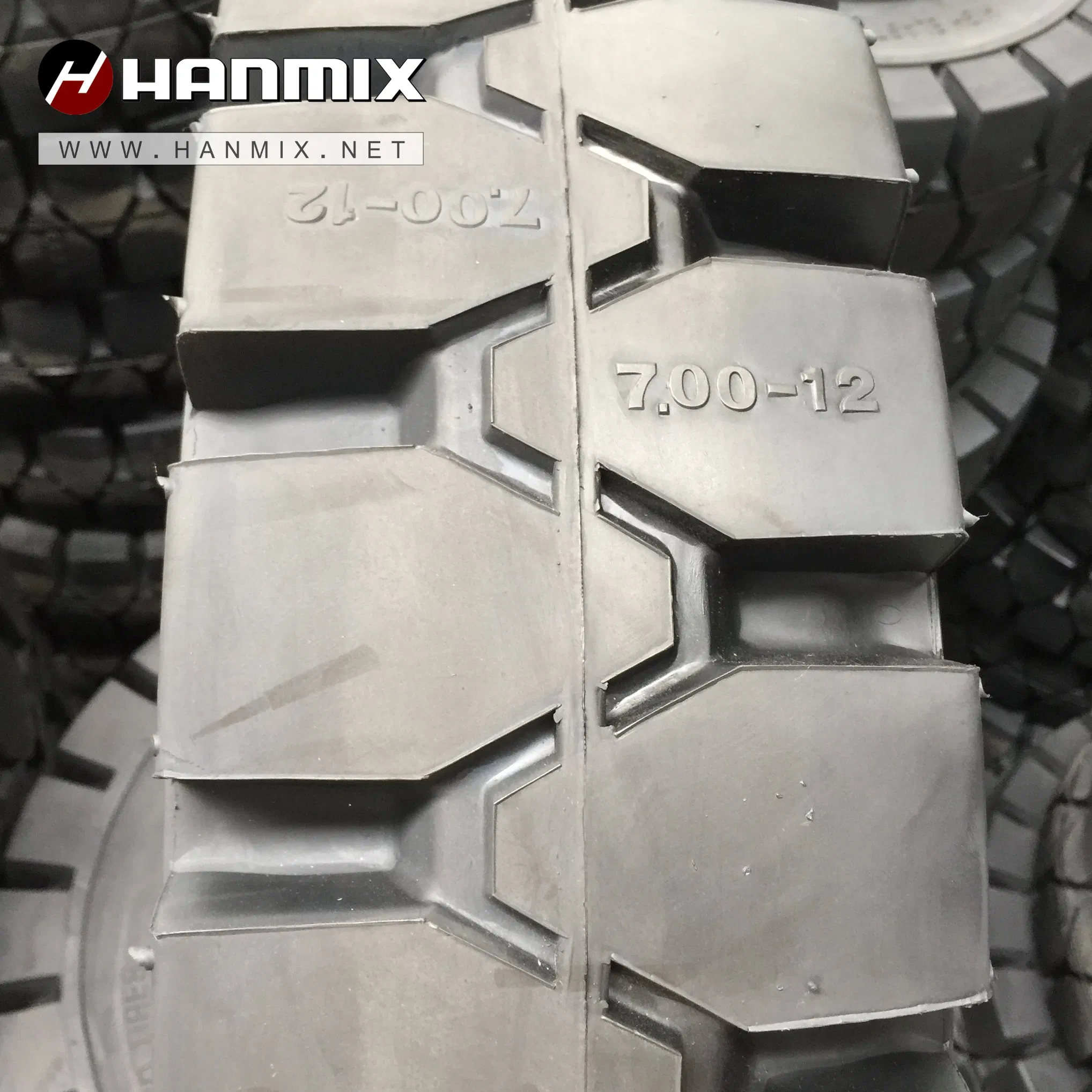 Шины для погрузчика Hanmix RF-222 цельнолитые промышленные