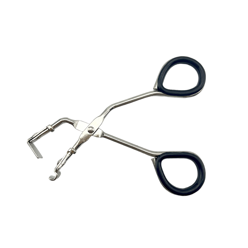 OEM Manual Professional Carbon Steel Eyelash Curler for Natural Luscious Effect