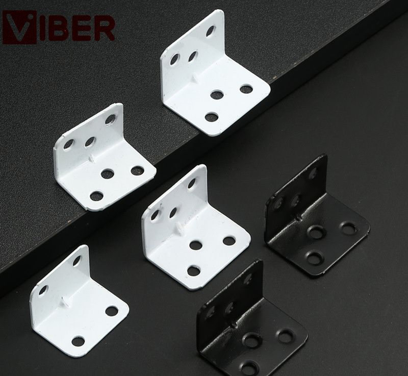 Versatile Corner Bracket for Timber Structures and Frameworks