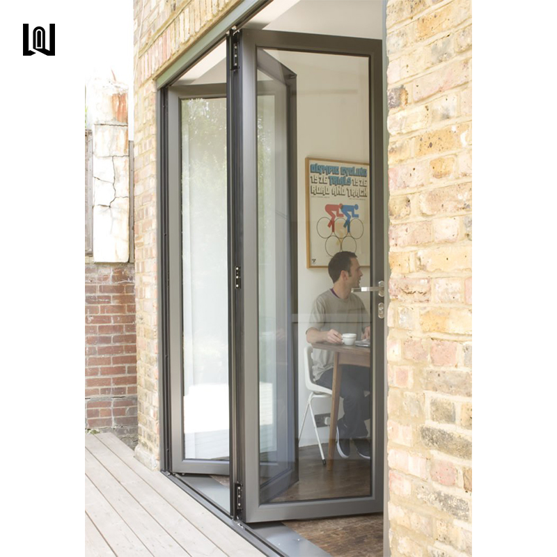 Алюминиевые складные патио-двери со стеклом