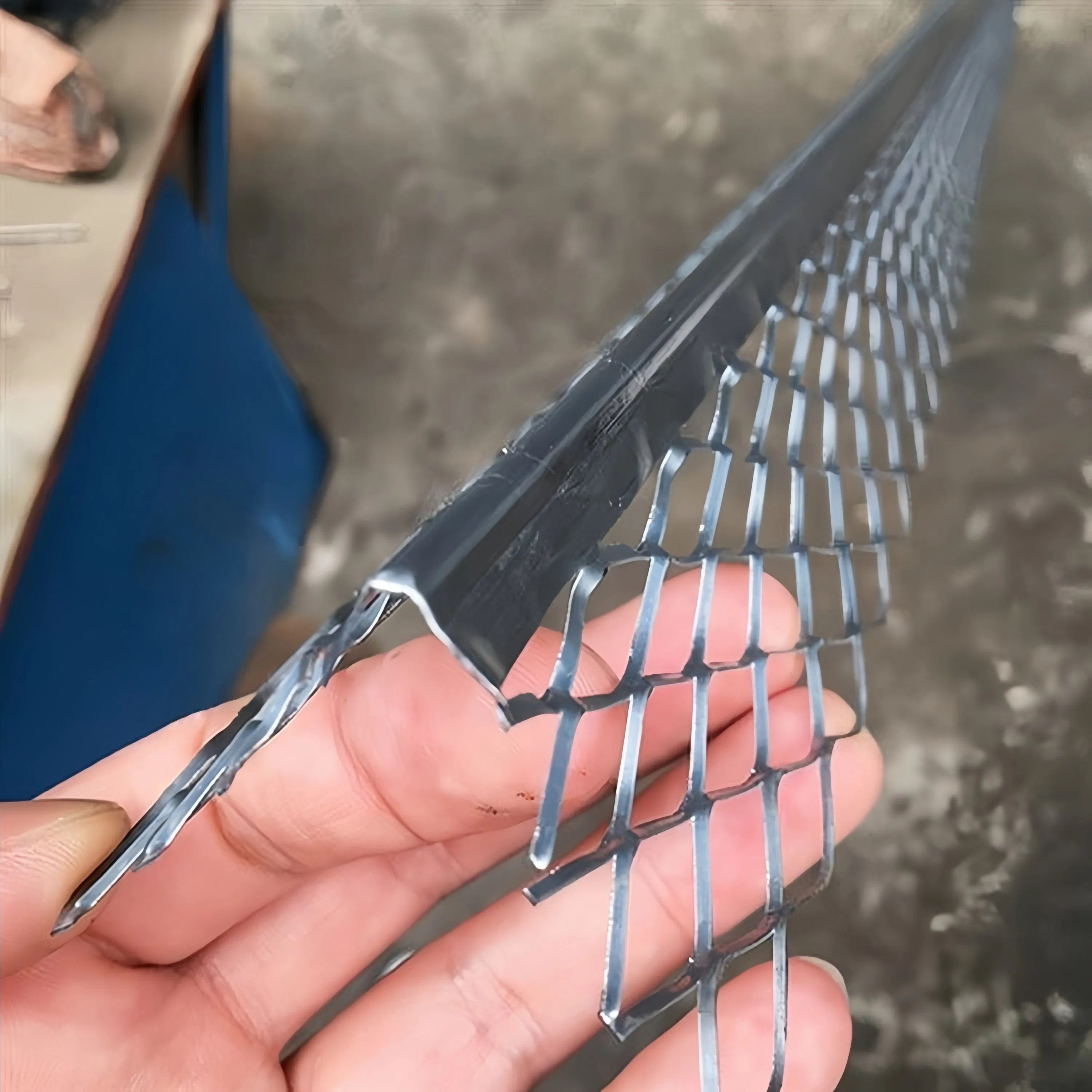 Galvanized Expanded Angel Mesh Ceiling Furring Channel Bending PVC Sheet Corner Bead Mesh