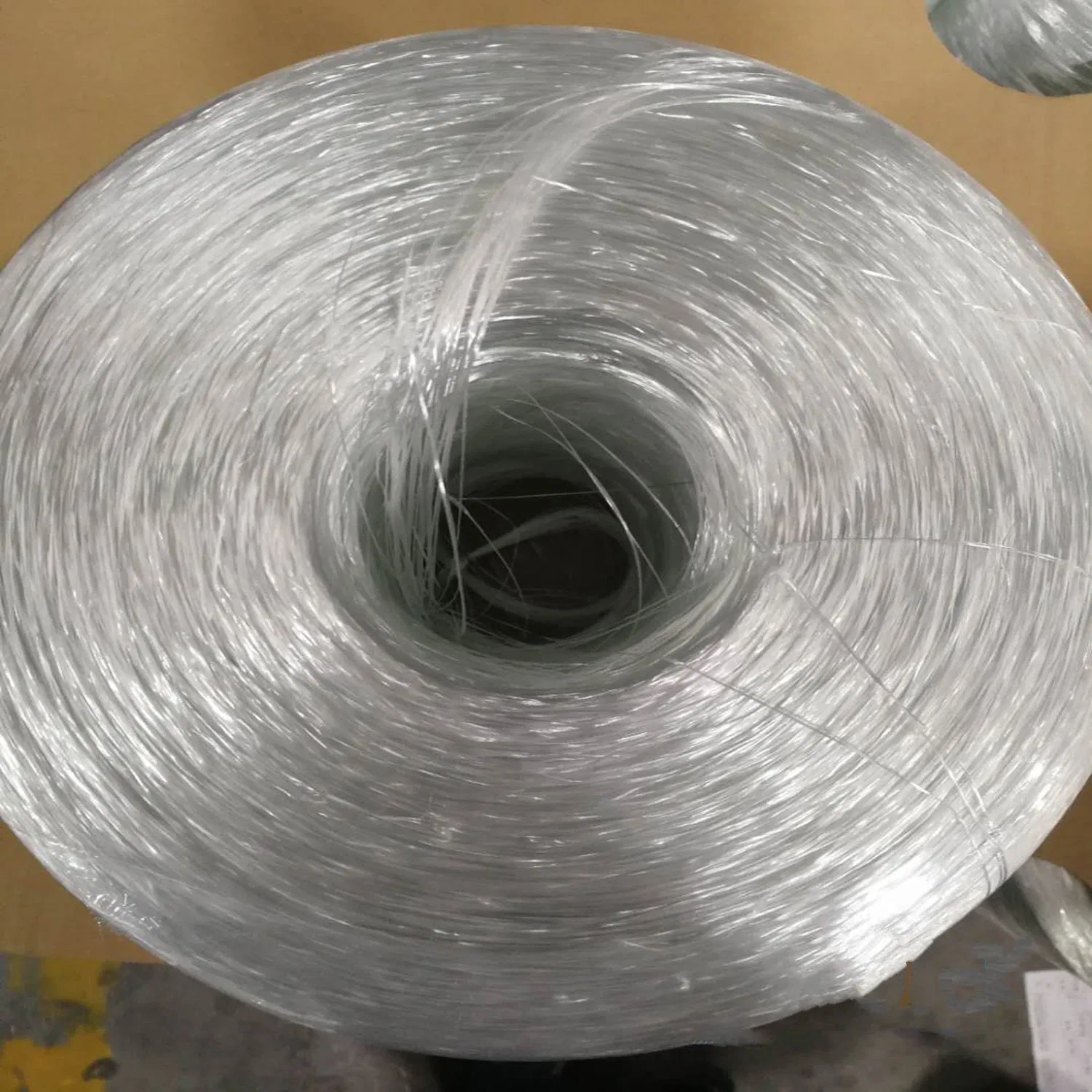 Stiffness Yellow Color 1200tex-2400tex -4800tex Ar Glass Spray up Roving