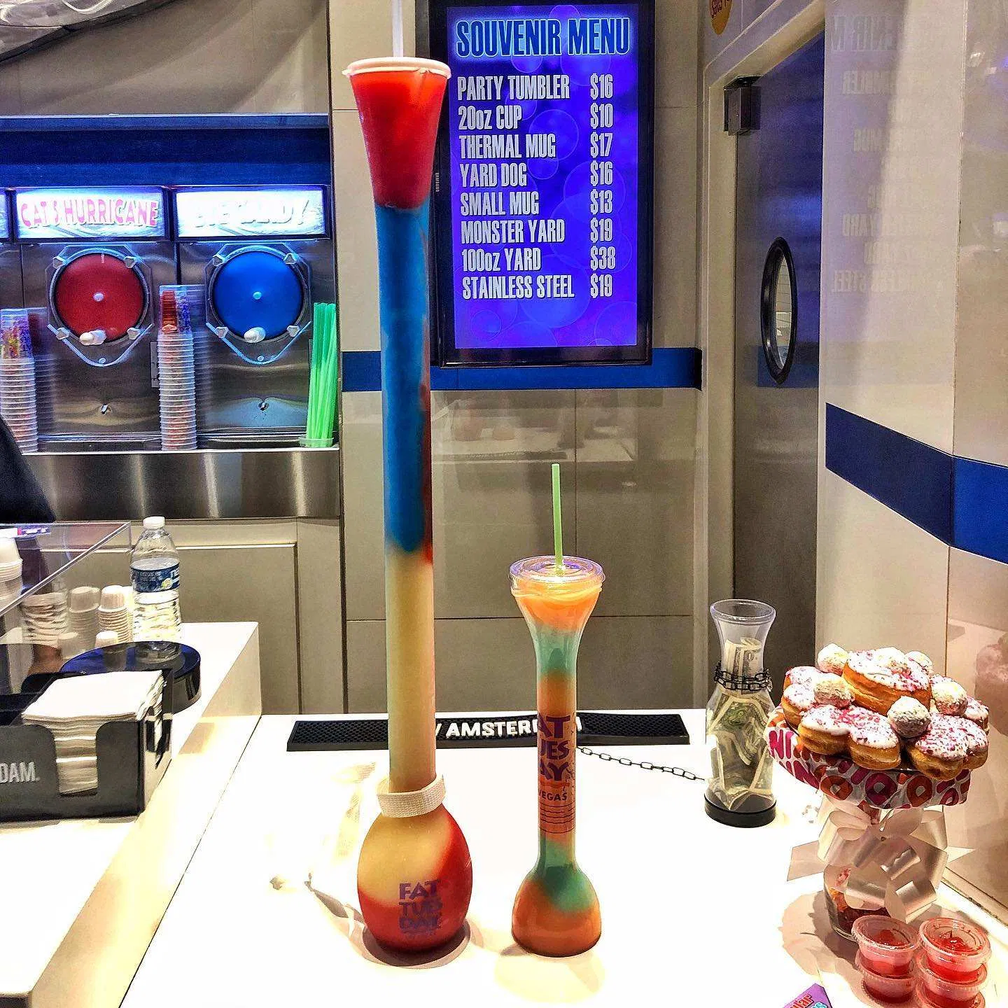 Пластиковая чашка для коктейлей 100oz с крышкой