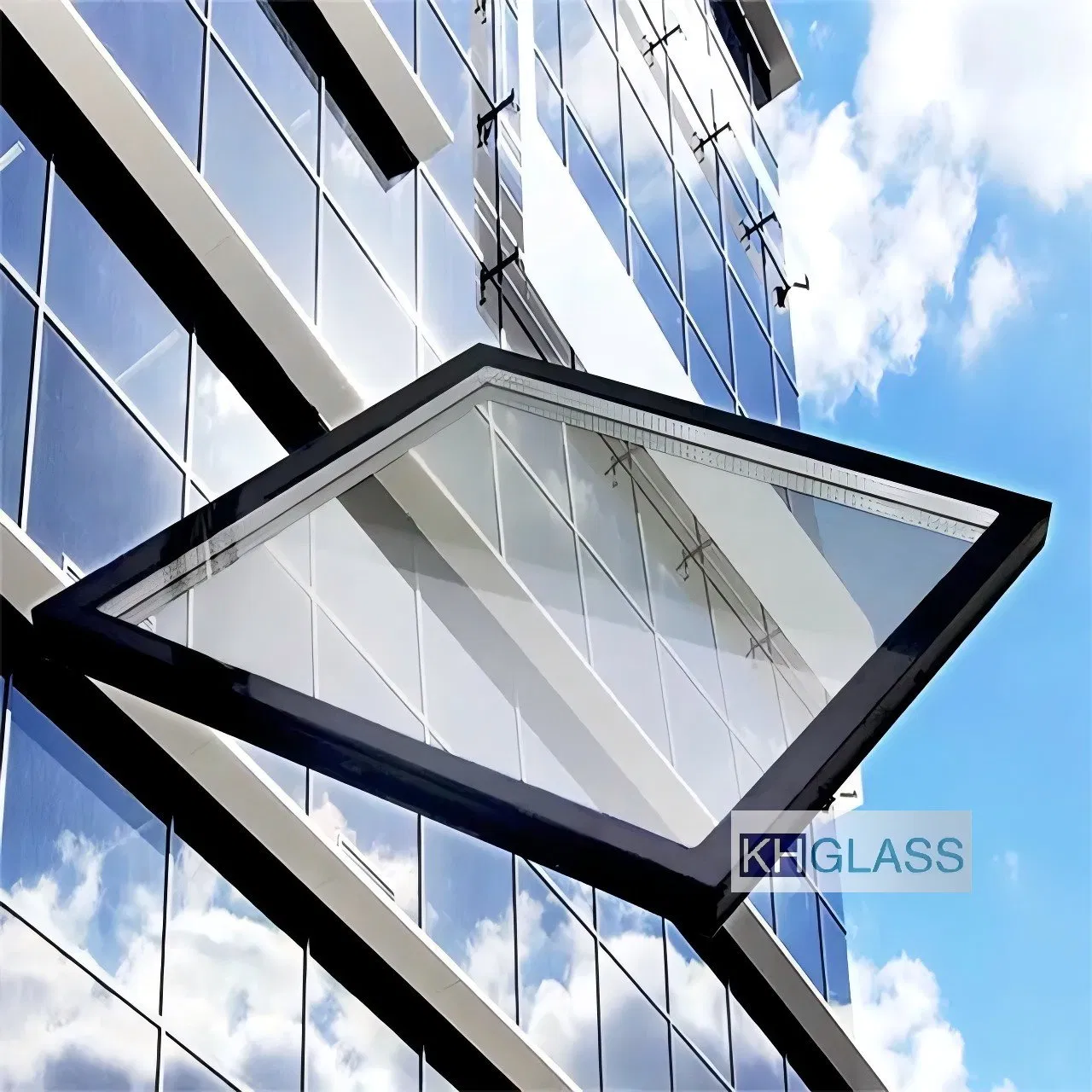 Insulated Glass with Curved Design 6 Air Levels 10mm Thickness