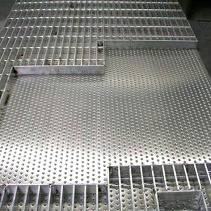 Serrated 25X5mm 35X5mm Hot DIP Galvanized Steel Grating