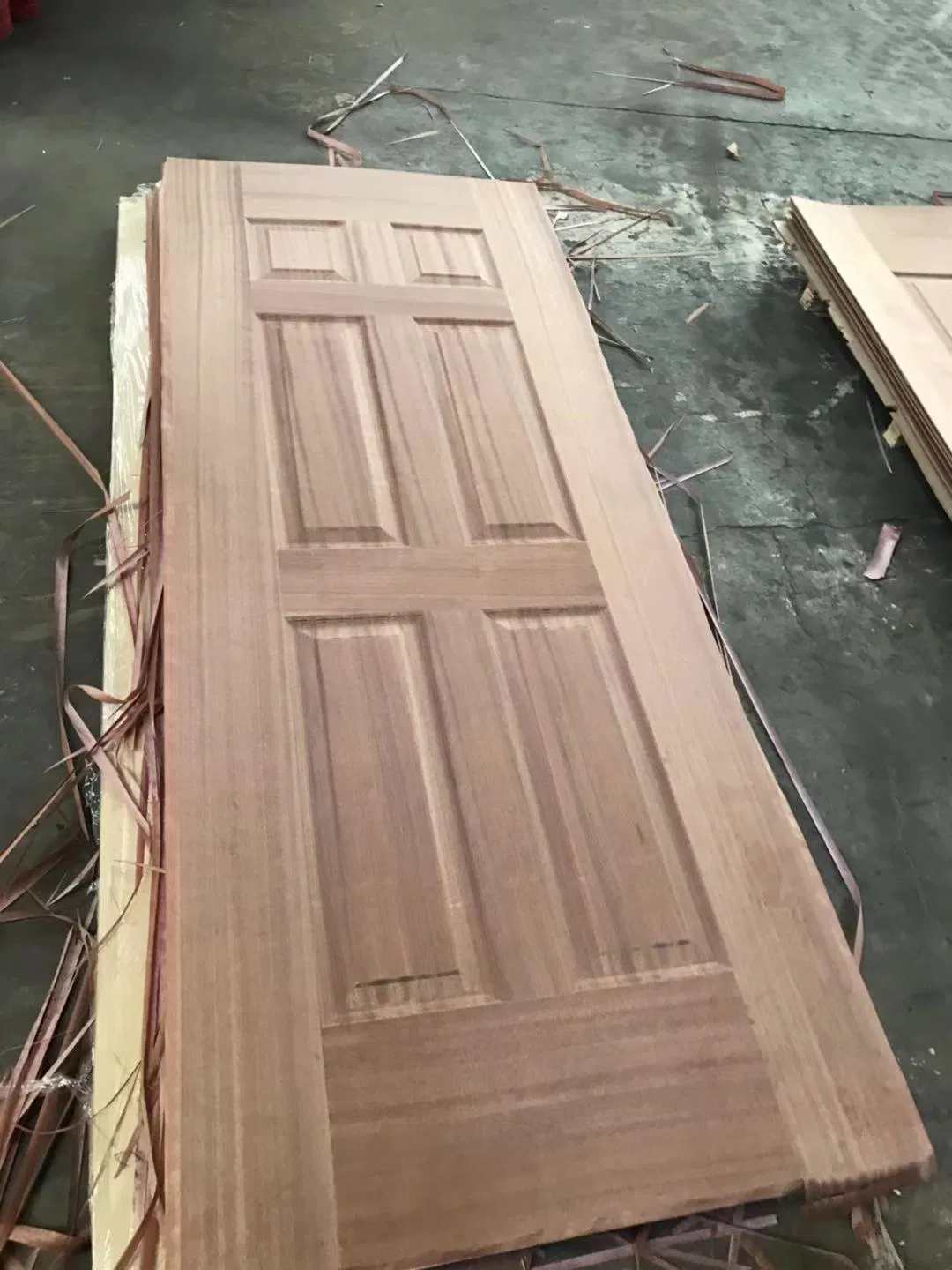 Exquisite Interior HDF & MDF Laminated Veneer Door Skin with Superior Finish for Interior Doors