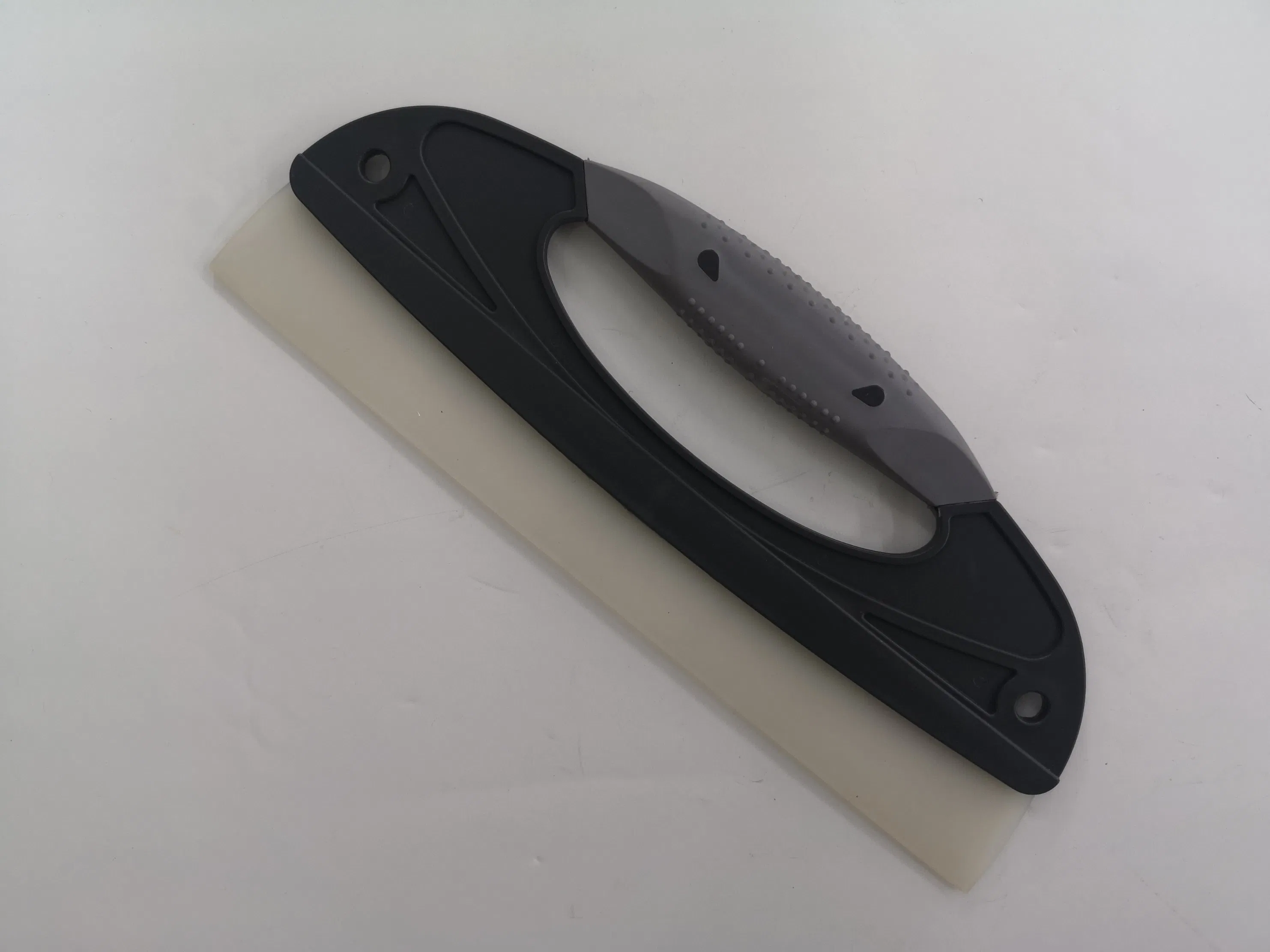 Durable V Shape of Silicone Wiper Blade for Car Cleaning