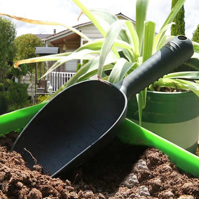 Лопатка садовая пластиковая