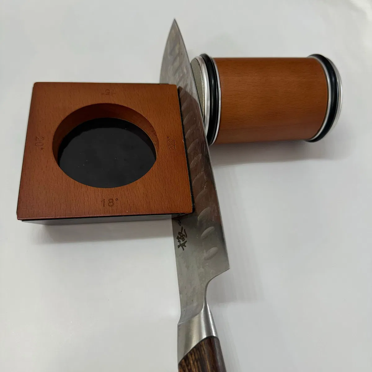 Ds-9910 Four-Sided Grindstone Rolling Knife Sharpener Kit for Straight Edge - Knife Sharpening Roller Knife Sharpener System for Kitchen Knives