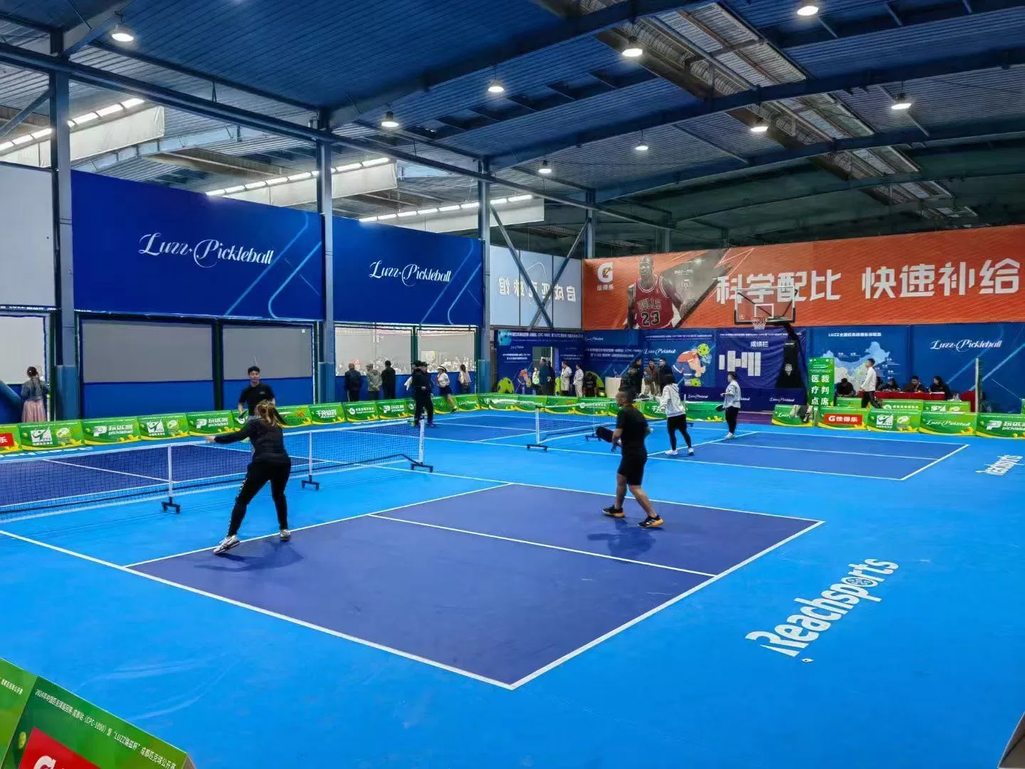 Панорамный корт для пиклбола и падел-тенниса