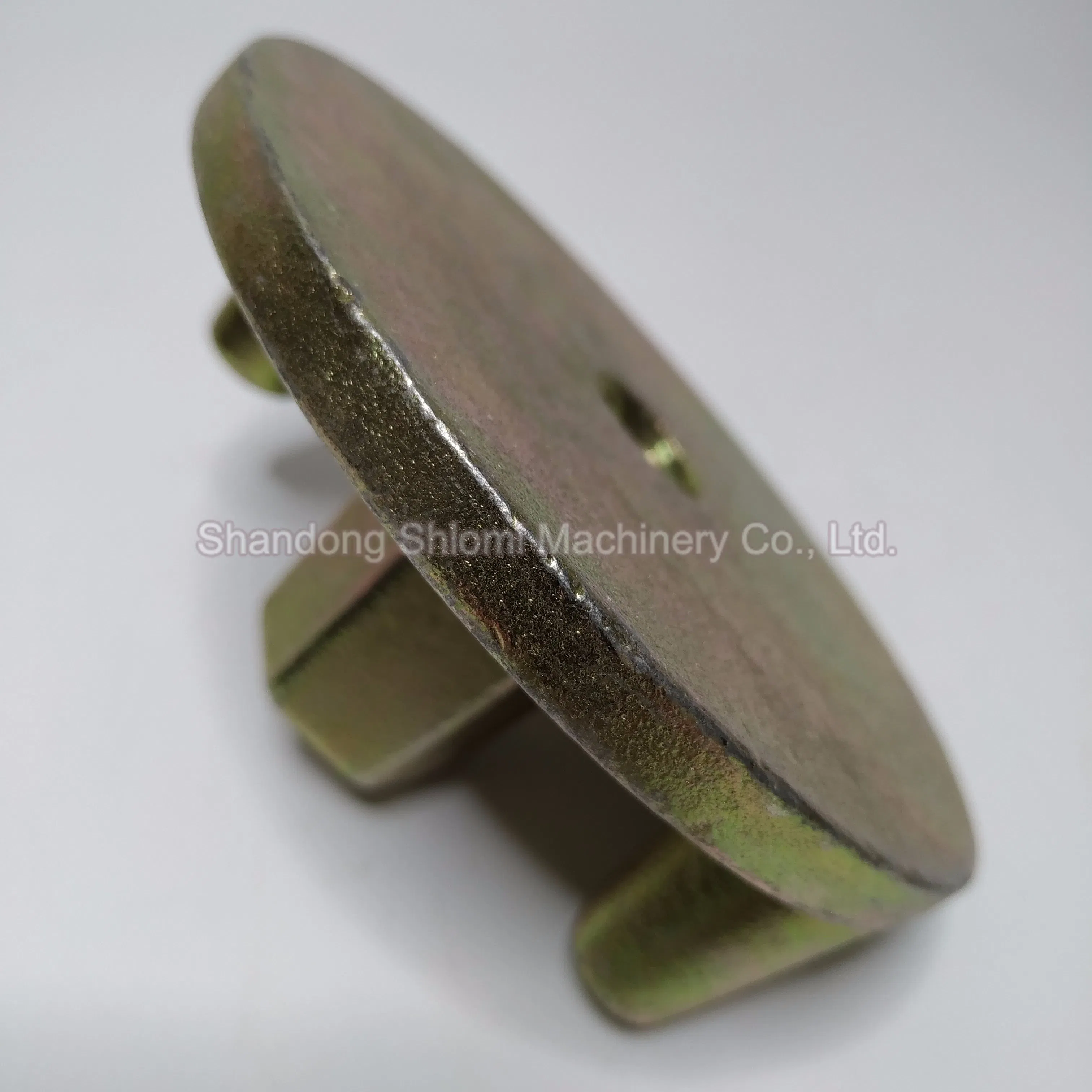 Крыльчатая анкерная гайка для опалубки