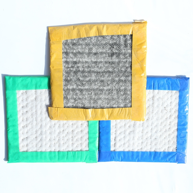 Sodium Bentonite Non Woven Geotextile Composite Geosynthetic Clay Liner Gcl for Golf Course