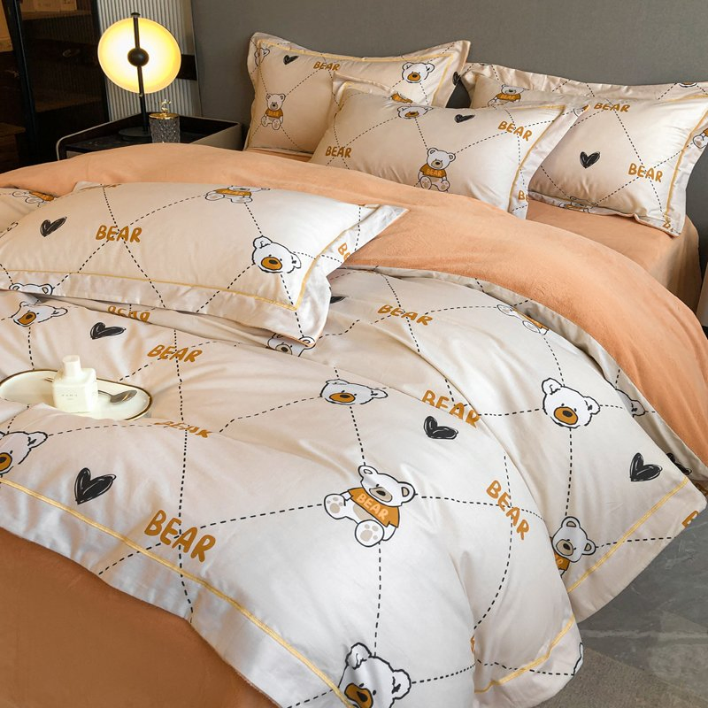 Bear Printed Bedding 4 PCS Reversible Bed Cover Cotton Polyester Bedding Set