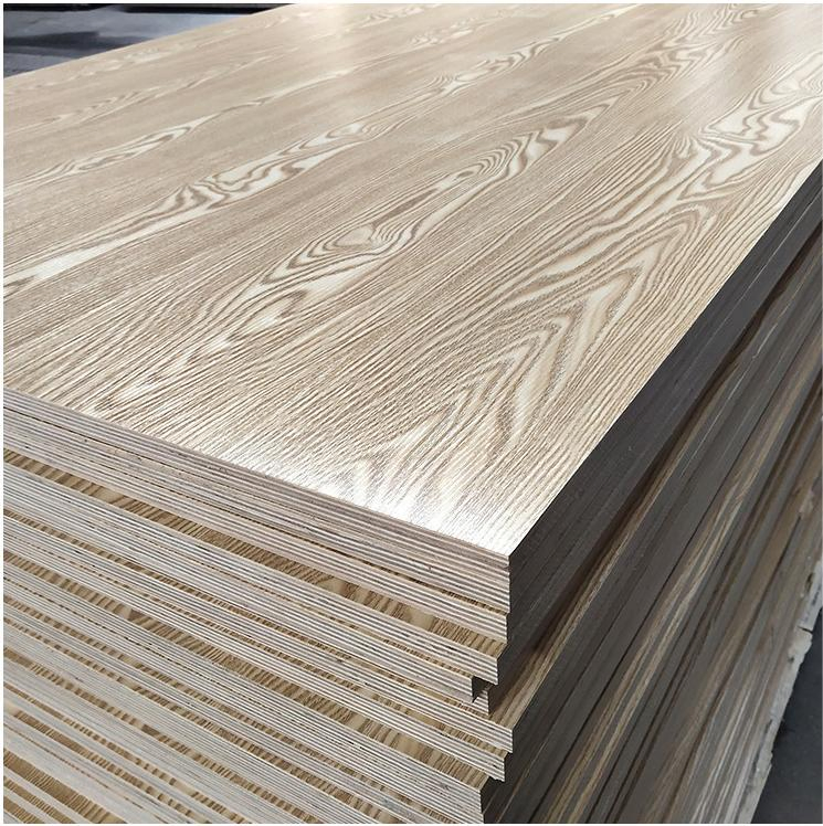 Solid Wood Multi-Layer Board 18mm Plywood Manufacturers Supply Melamine Furniture Board Poplar Eucalyptus Plywood