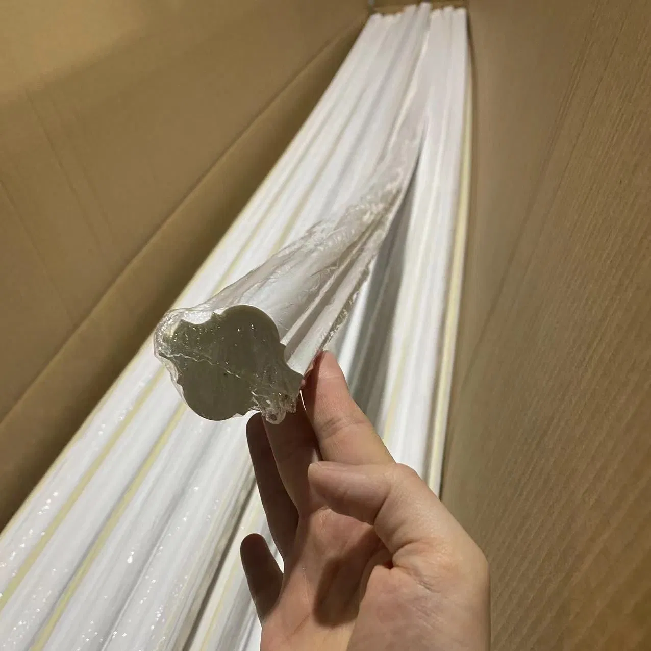 Decorative Good Quality PU Moulding Polyurethane Cornice for Nigeria